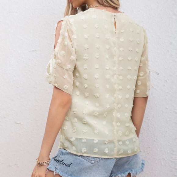 NWOT Swiss polka dot lace up sleeve women’s ladies blouse top size small beige - Picture 4 of 10